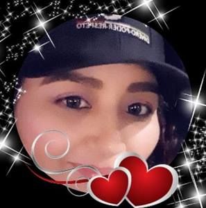 Meet your Posher, Evelyn